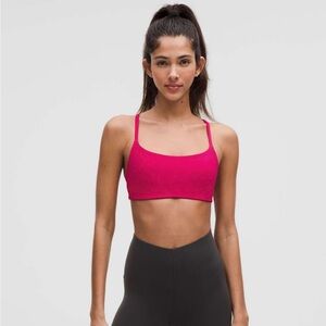 BNWT Lululemon PINK DRAGONFRUIT Wunder Train Strappy Racer Bra A/B (Size 10)